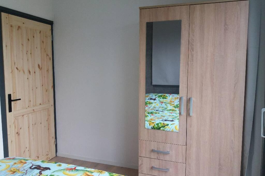 Luxe Vakantie Bungalow Met 3 Slaapkamers Dronrijp Exterior foto