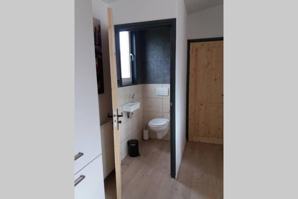 Luxe Vakantie Bungalow Met 3 Slaapkamers Dronrijp Exterior foto